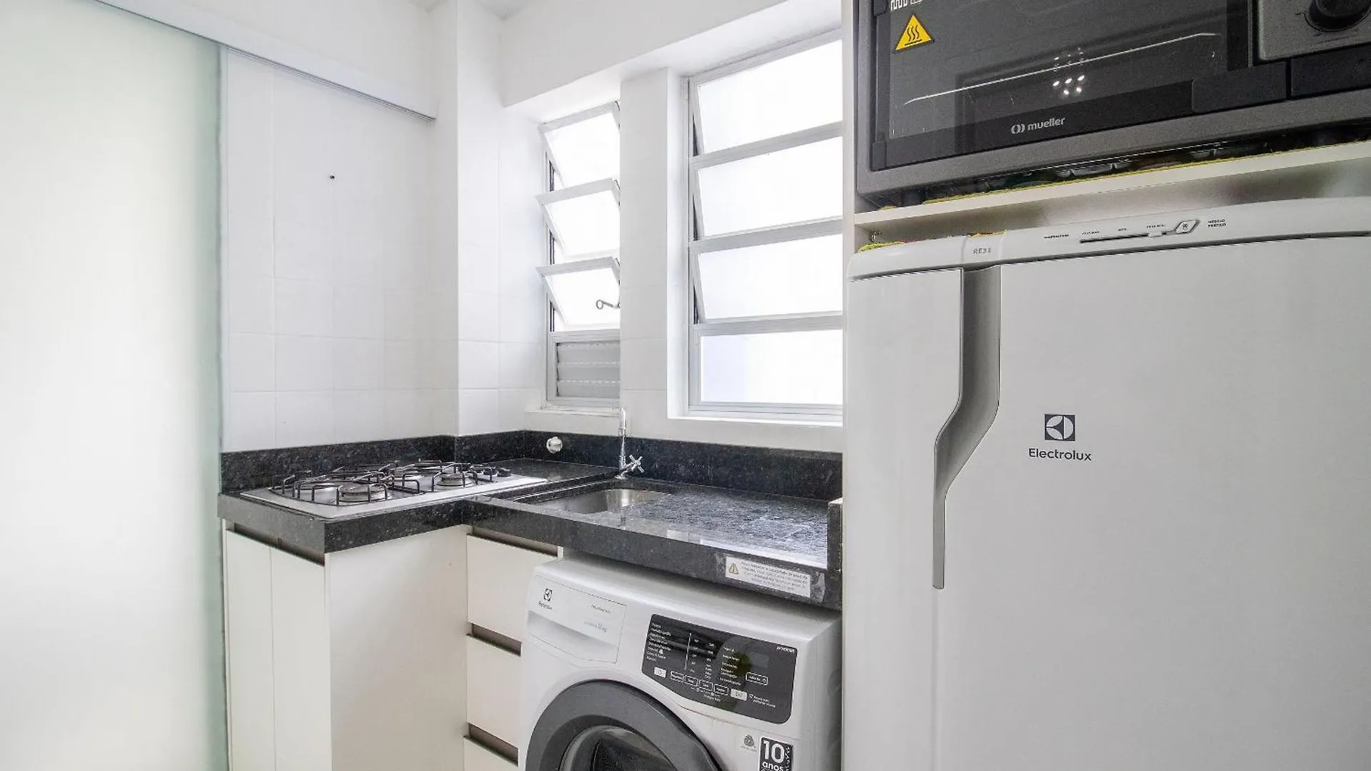 アパート Balneário CamboriúAnc112 - Quadra Mar, 3 Dorm, Sacada, Garagemアパートメント ブラジル