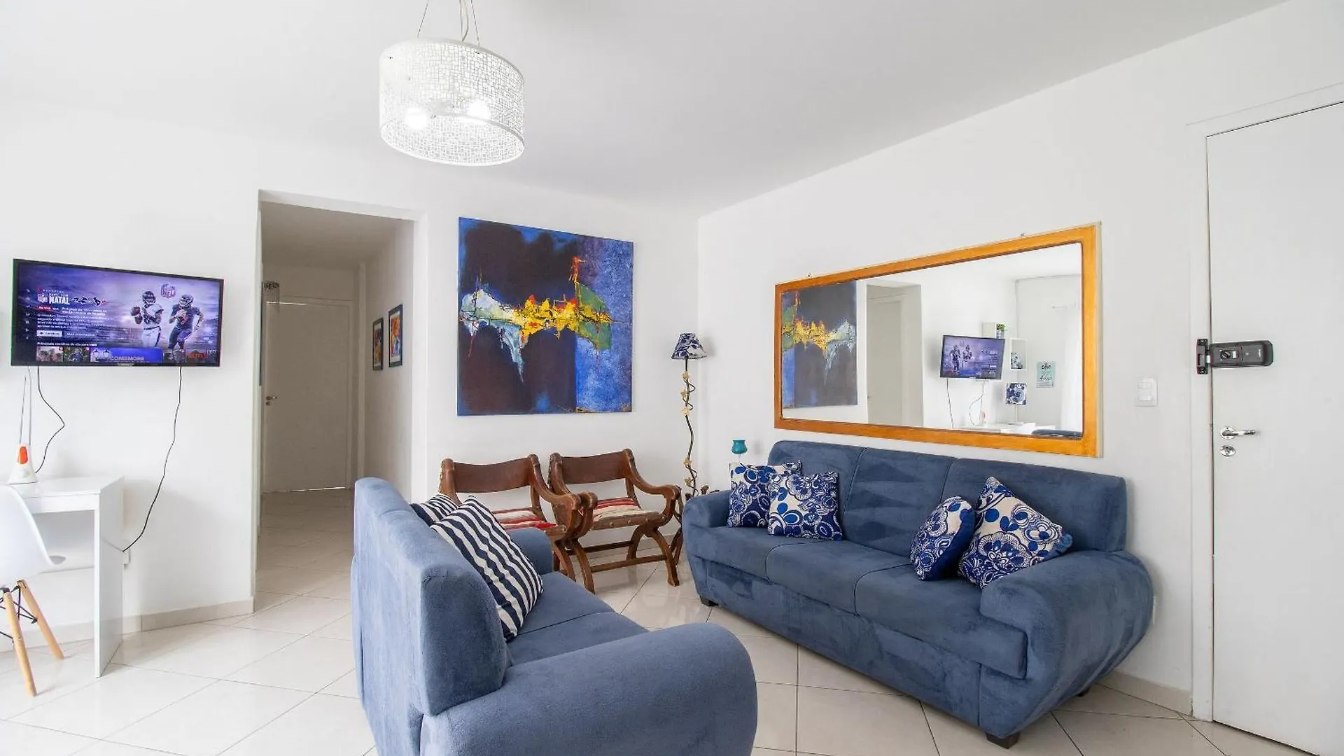 Balneário CamboriúAnc112 - Quadra Mar, 3 Dorm, Sacada, Garagemアパートメント Balneário Camboriú